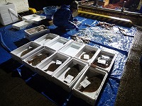 仕立て作業の様子