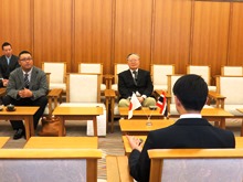 来訪1