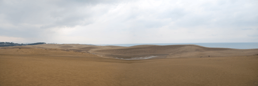 「馬の背」の風景－急に強い風が吹いてきました