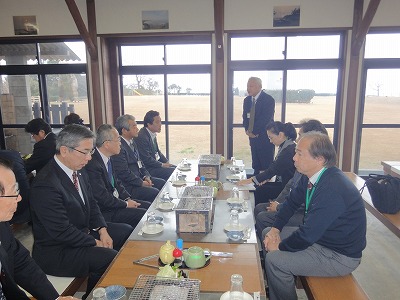 梨の花温泉郷との懇談会