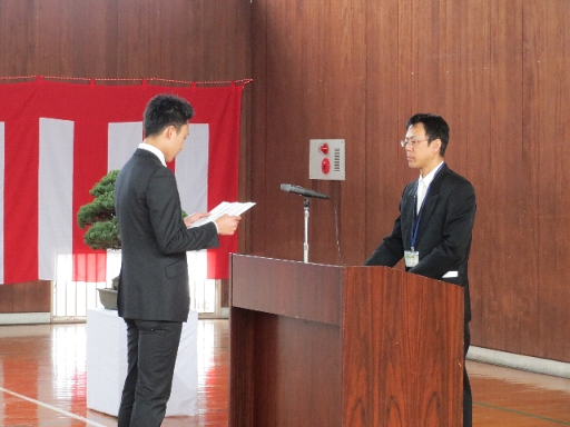 宣誓