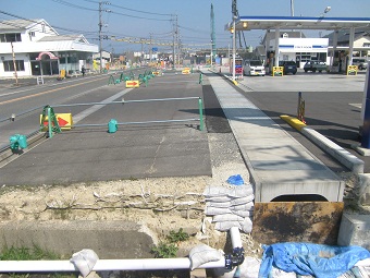 県道改良施工状況写真