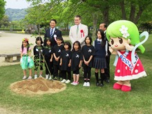 日米友好ハナミズキ記念植樹式典2