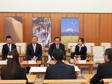 来訪1