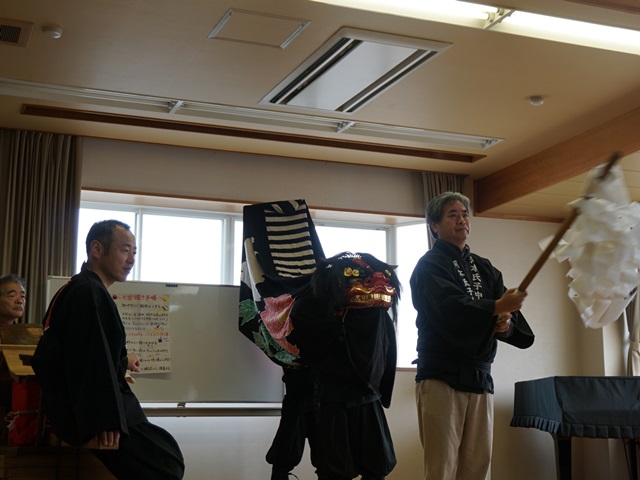 神楽獅子舞披露その１