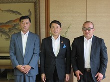 来訪2