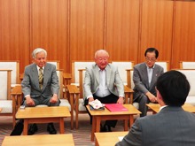 来訪1