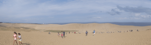 「馬の背」の風景－賑わってます